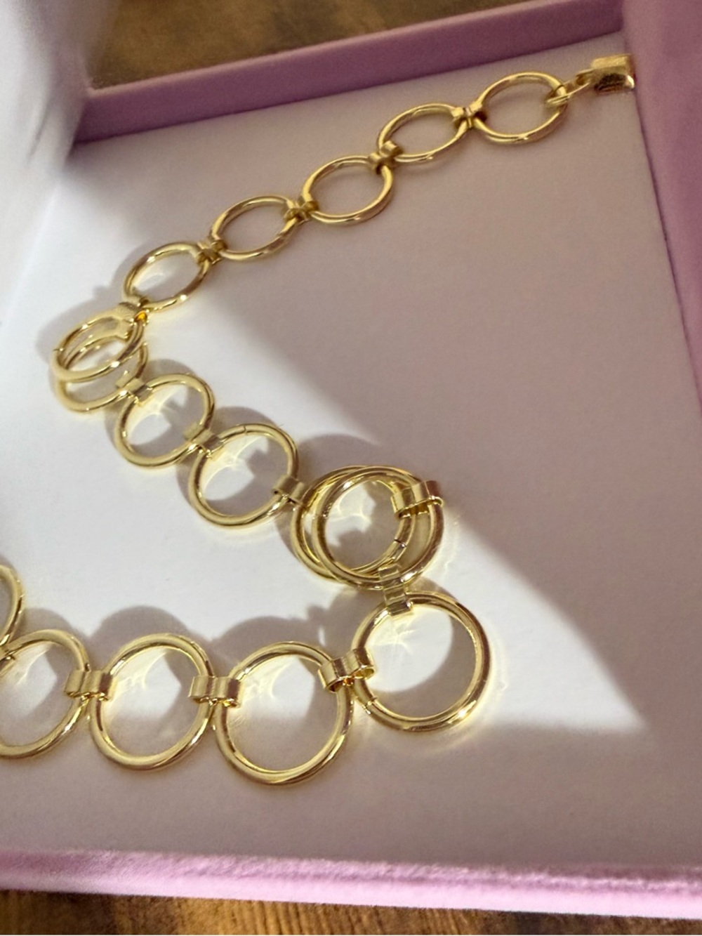 Feed Me Gems Aphrodite Heart Belt - Picture 2 of 5